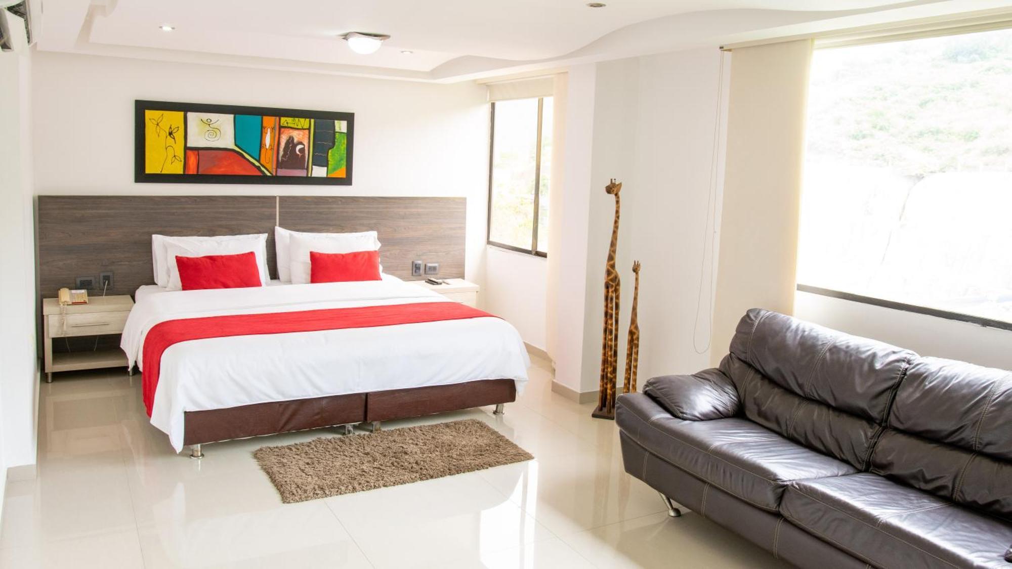 Hotel San Juan Internacional Girón Екстериор снимка